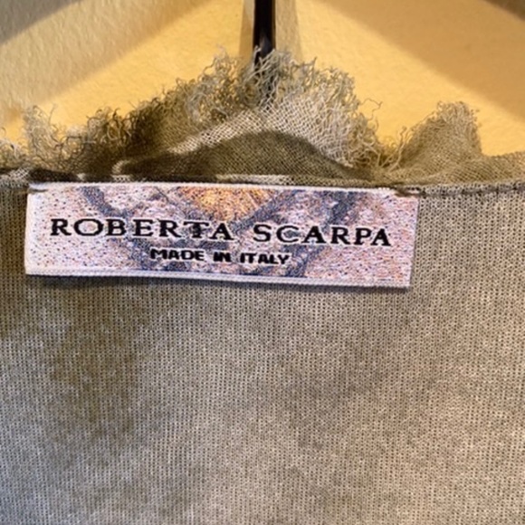 ROBERTA SCARPA - Picture 3 of 5